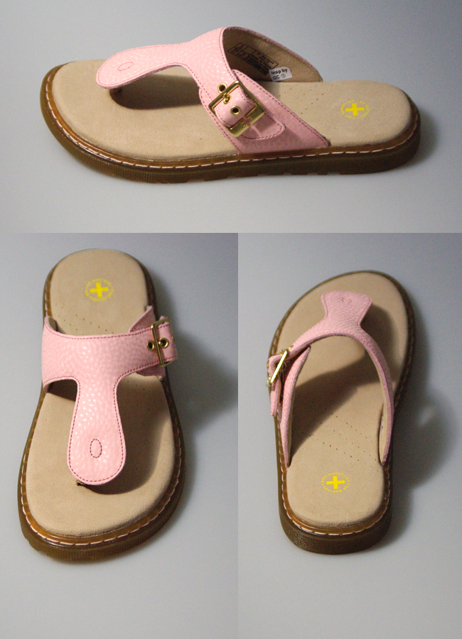 ドクターマーチン沖縄DOLLY BUCKEL SANDAL LIGHT PINK新作サンダル